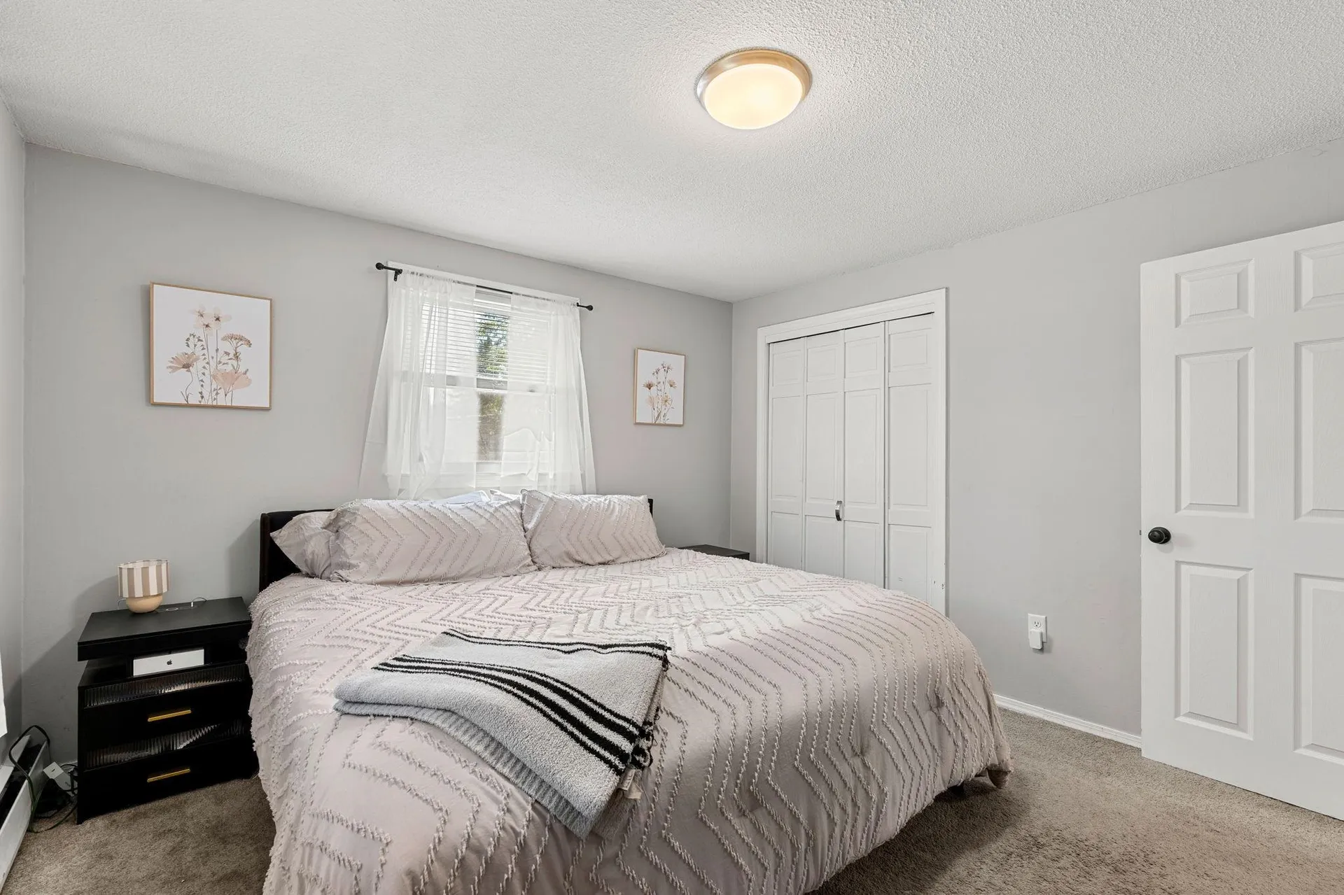 15 Bradford Drive Merrimack NH 03054