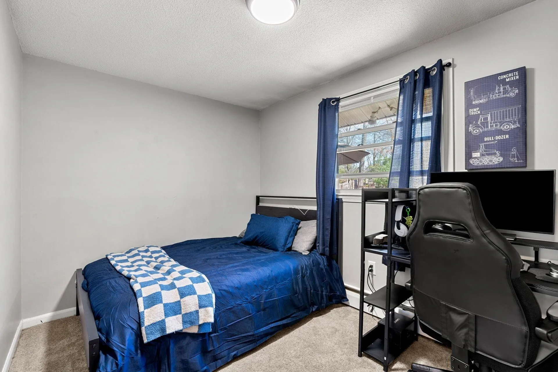 15 Bradford Drive Merrimack NH 03054