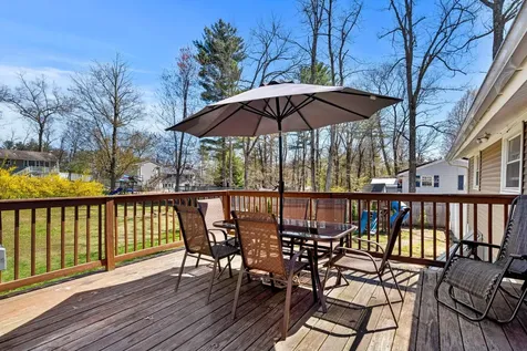 15 Bradford Drive Merrimack NH 03054