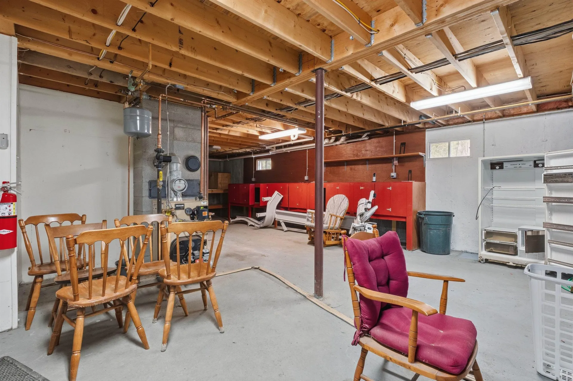 218 E Side Road Wentworth NH 03282