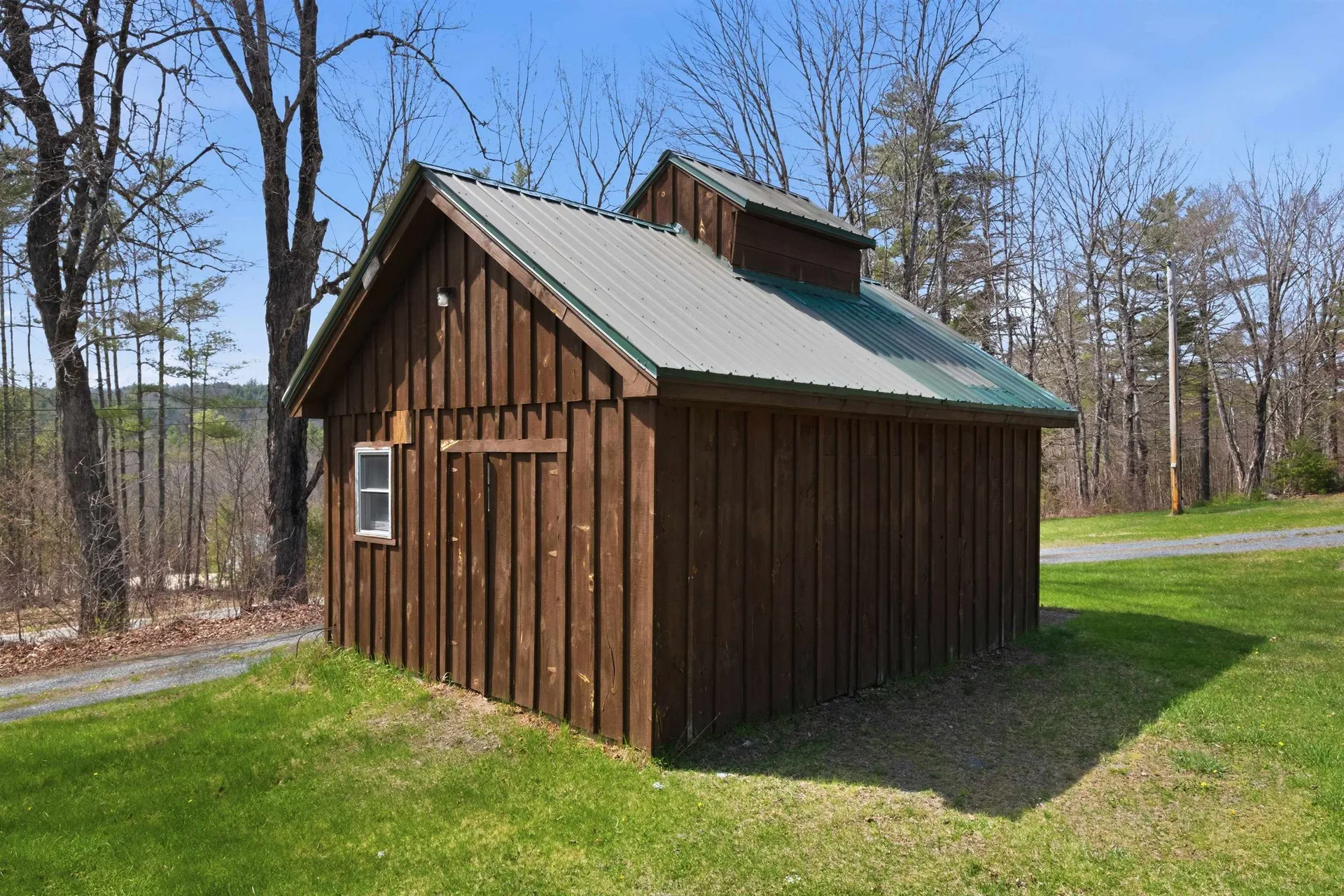 218 E Side Road Wentworth NH 03282