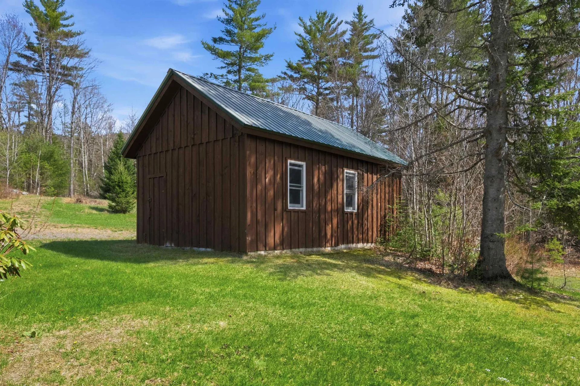 218 E Side Road Wentworth NH 03282
