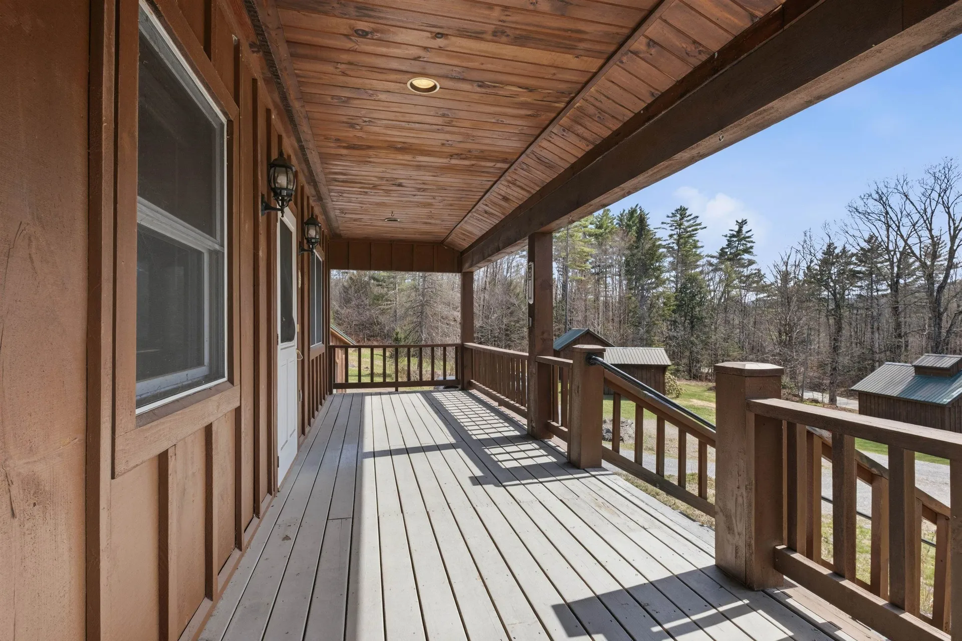 218 E Side Road Wentworth NH 03282