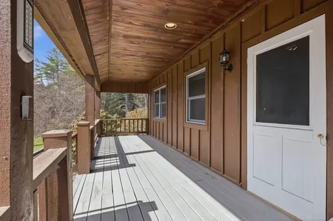 218 E Side Road Wentworth NH 03282