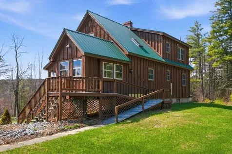 218 E Side Road Wentworth NH 03282