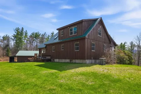 218 E Side Road Wentworth NH 03282