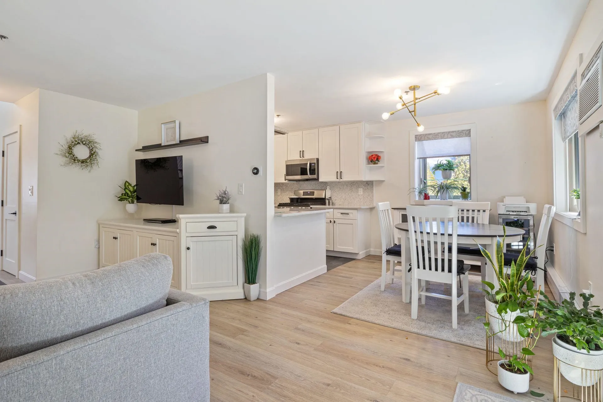 31 Tideview Drive Dover NH 03820