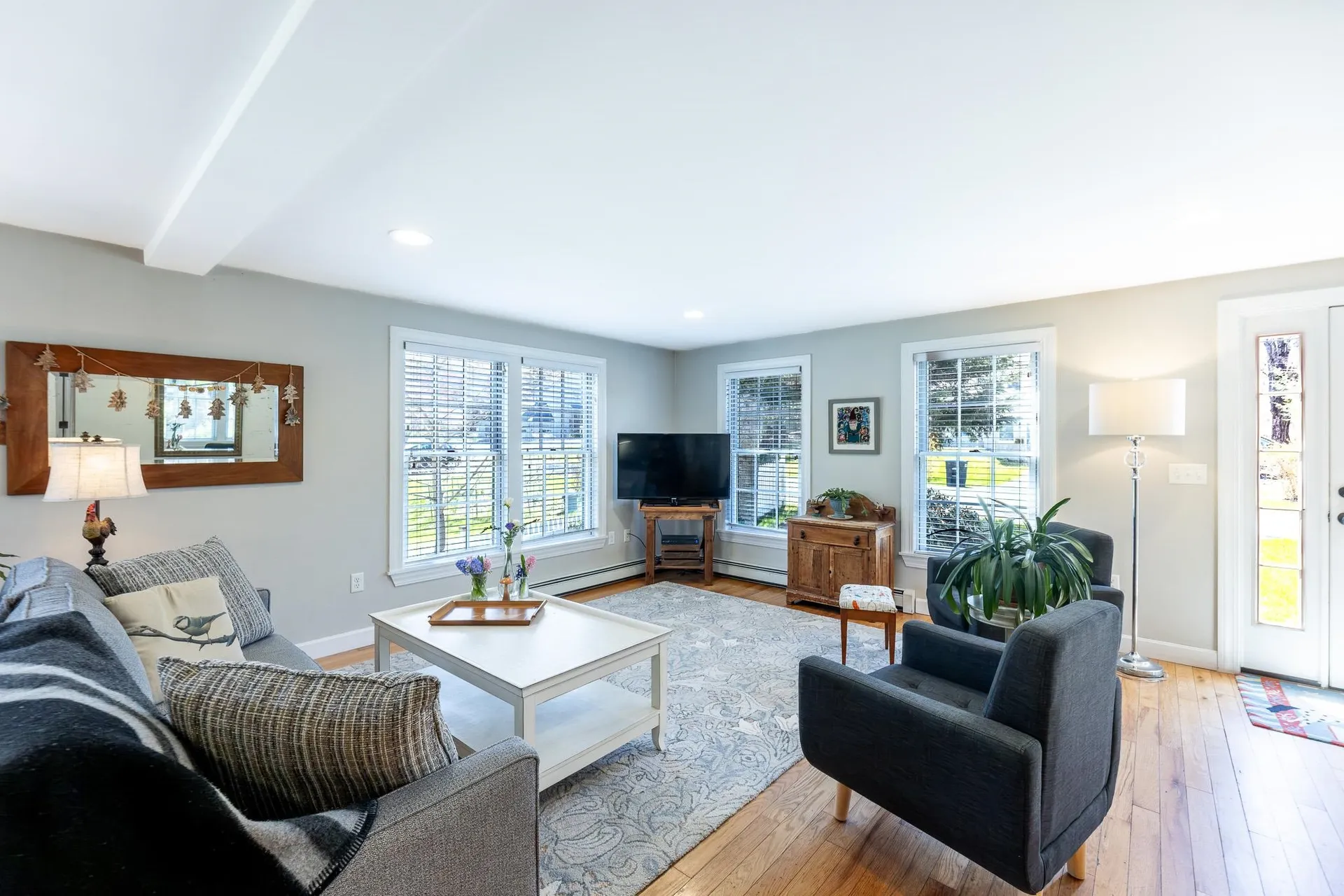 8 Fairview Avenue Hanover NH 03755