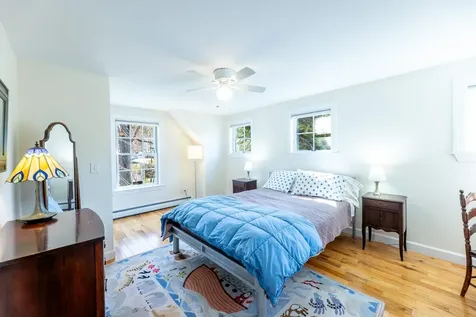 8 Fairview Avenue Hanover NH 03755