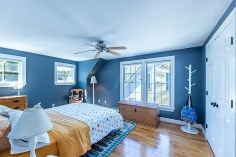 8 Fairview Avenue Hanover NH 03755