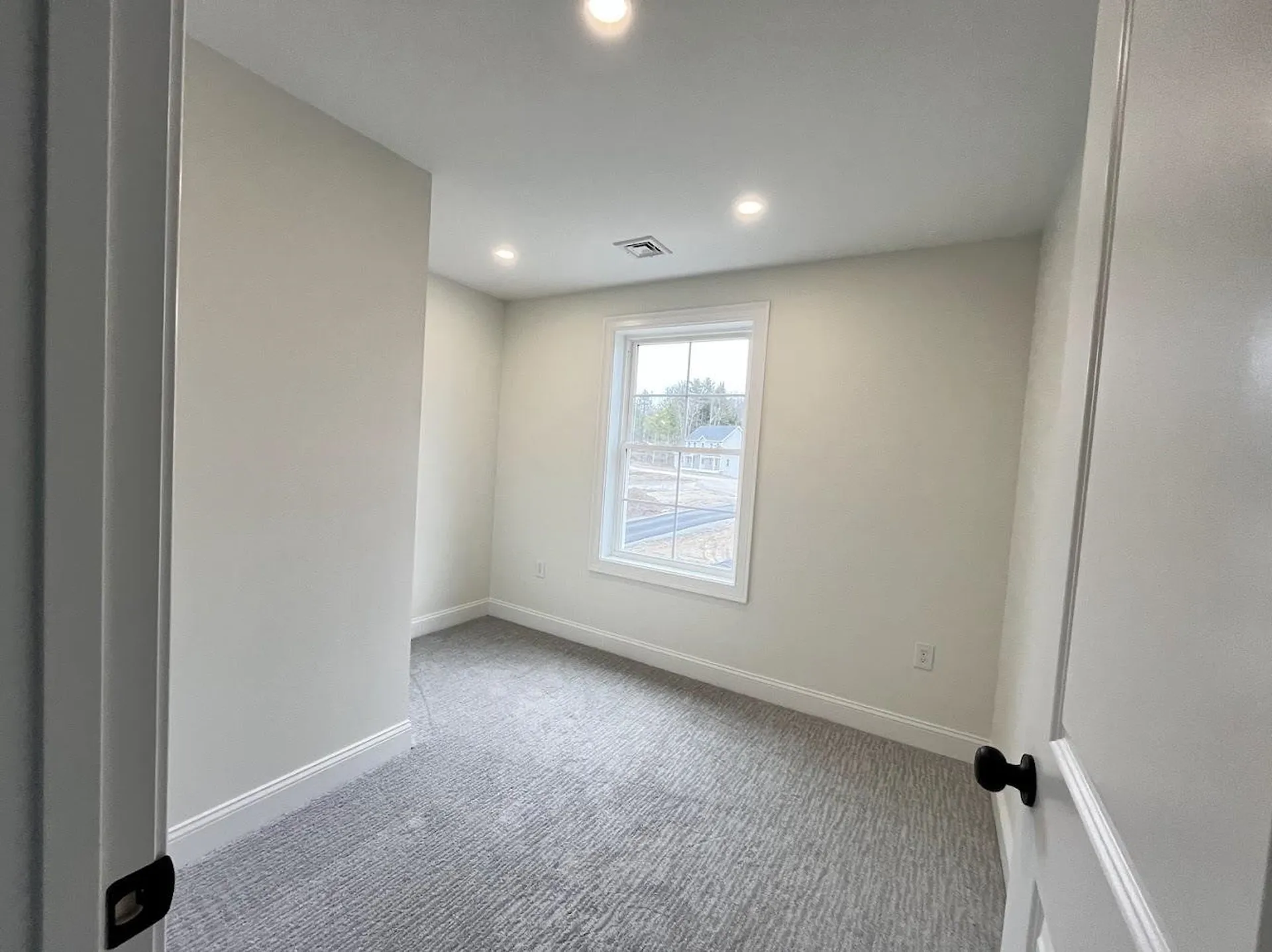25 Blaisdell Court Raymond NH 03077