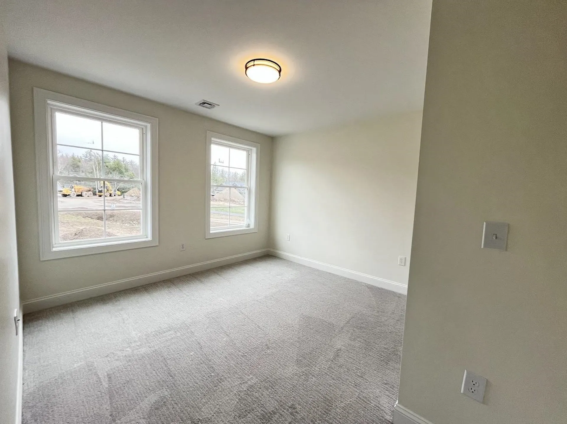 25 Blaisdell Court Raymond NH 03077