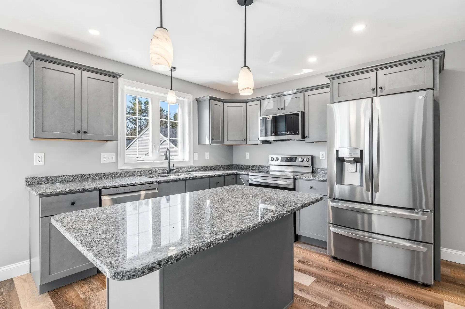 7 Wren Lane Laconia NH 03246