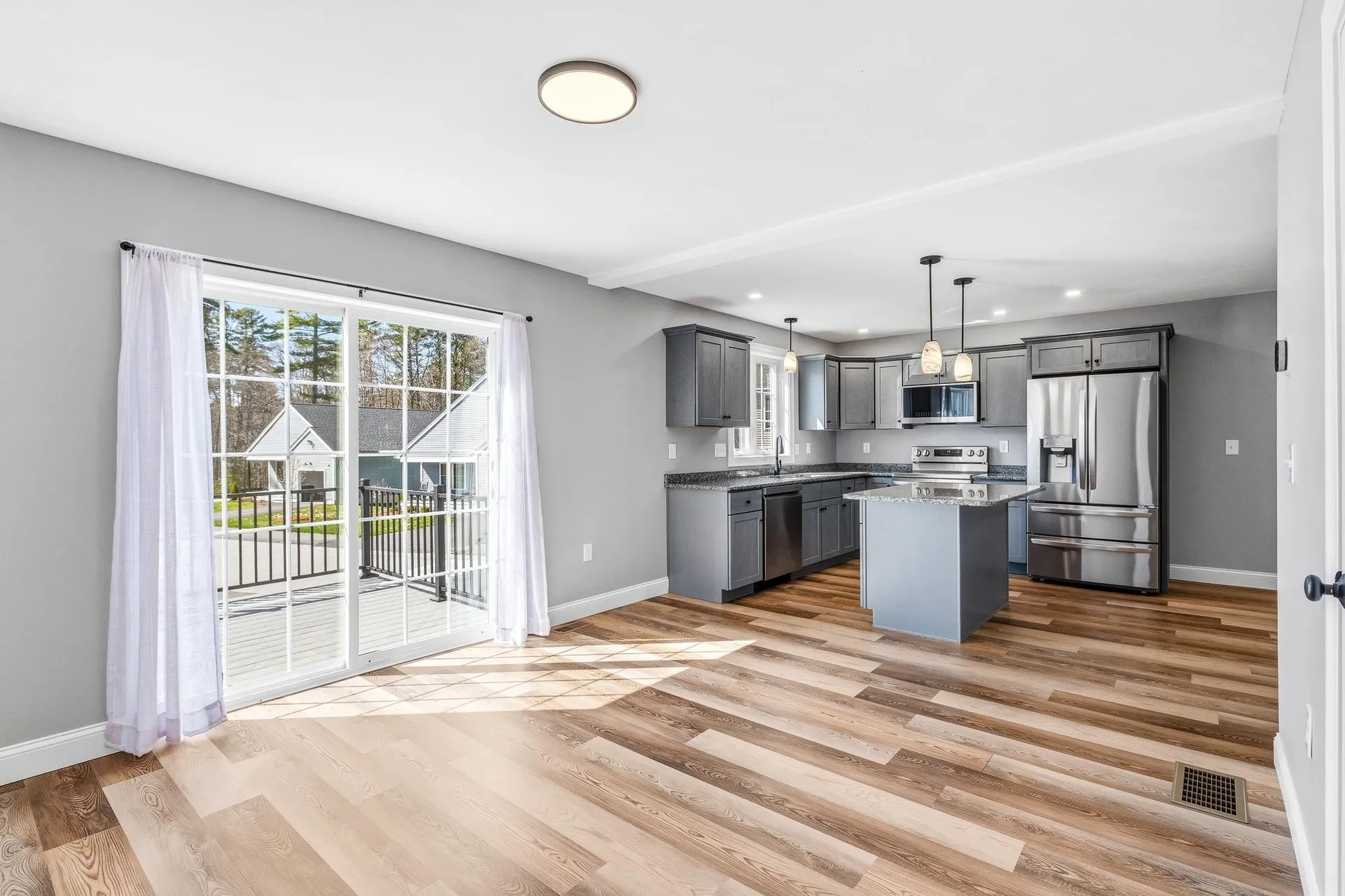 7 Wren Lane Laconia NH 03246