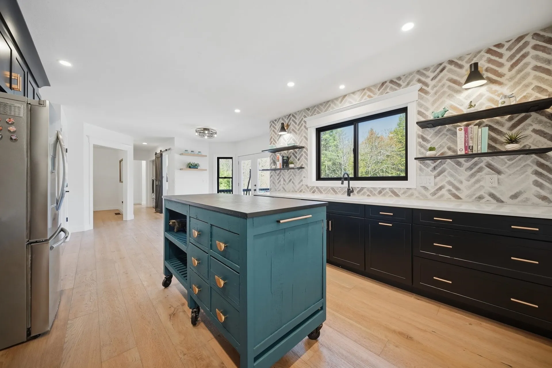 80 Karlin Road Fremont NH 03044