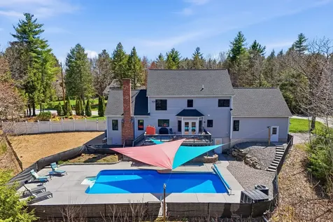 80 Karlin Road Fremont NH 03044