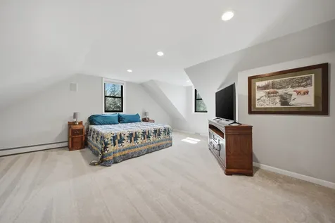 80 Karlin Road Fremont NH 03044