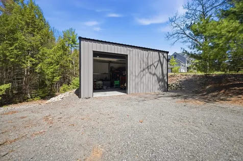 80 Karlin Road Fremont NH 03044