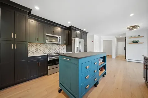 80 Karlin Road Fremont NH 03044