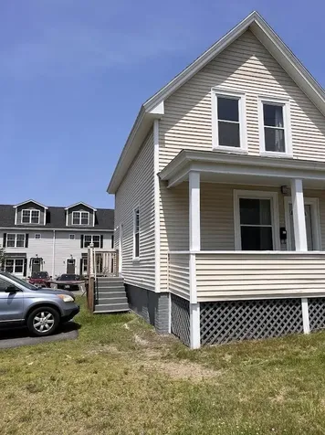 408 Porter Street Manchester NH 03103