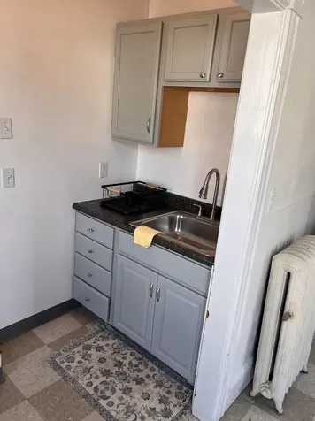 408 Porter Street Manchester NH 03103