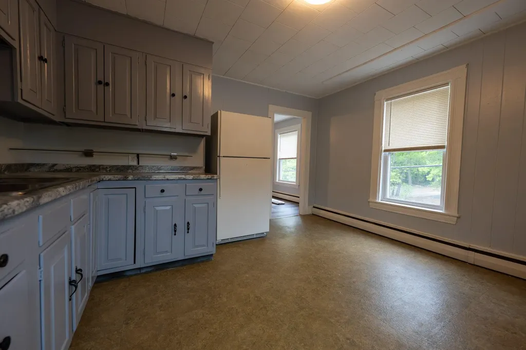 125 Tarrytown Road Manchester NH 03103