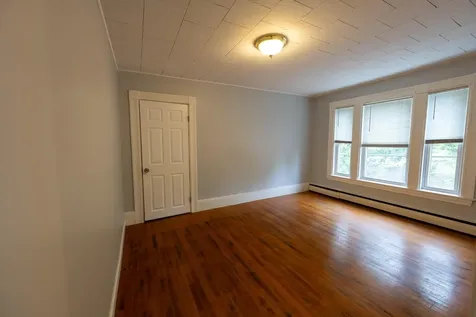125 Tarrytown Road Manchester NH 03103