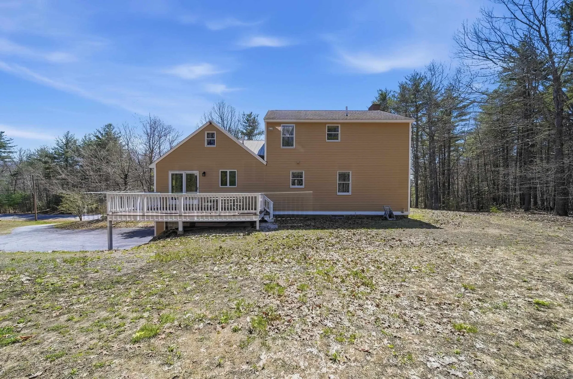160 Copp Drive Fremont NH 03044