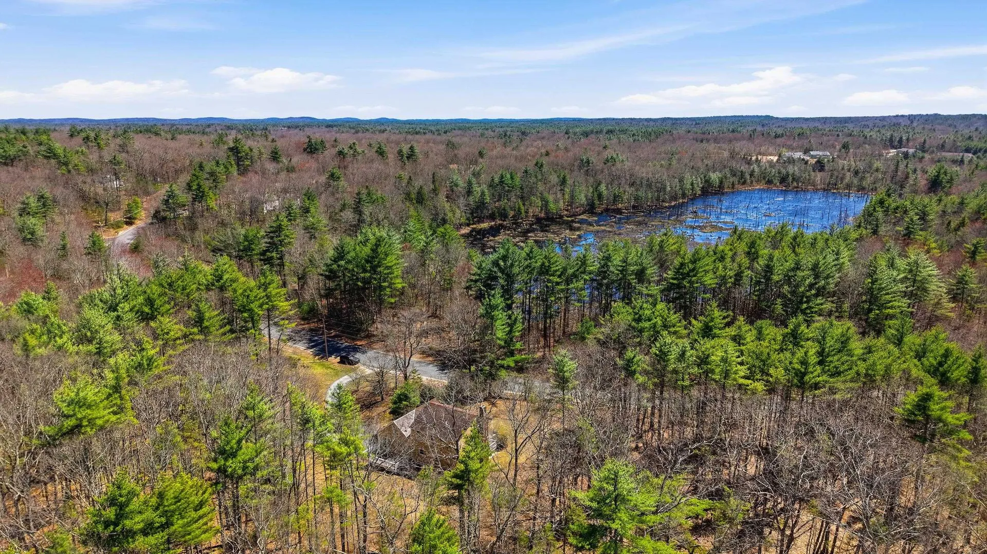 160 Copp Drive Fremont NH 03044
