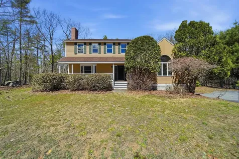 160 Copp Drive Fremont NH 03044