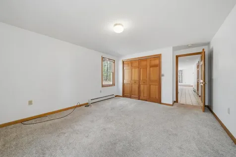 160 Copp Drive Fremont NH 03044