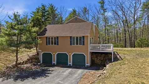 160 Copp Drive Fremont NH 03044
