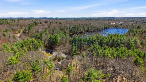 160 Copp Drive Fremont NH 03044