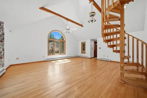 160 Copp Drive Fremont NH 03044