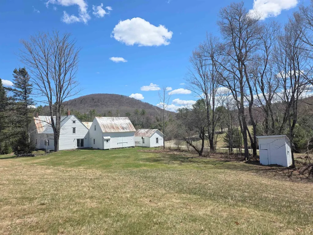 717 Remick Road Waterford VT 05819
