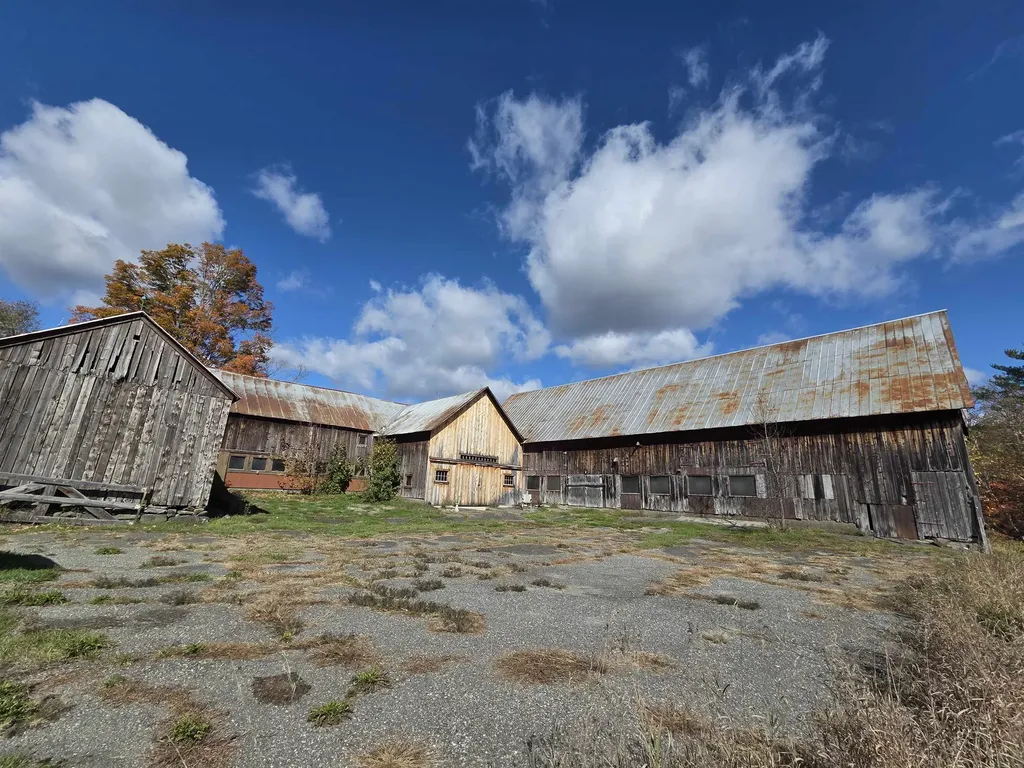 717 Remick Road Waterford VT 05819