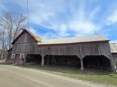 717 Remick Road Waterford VT 05819