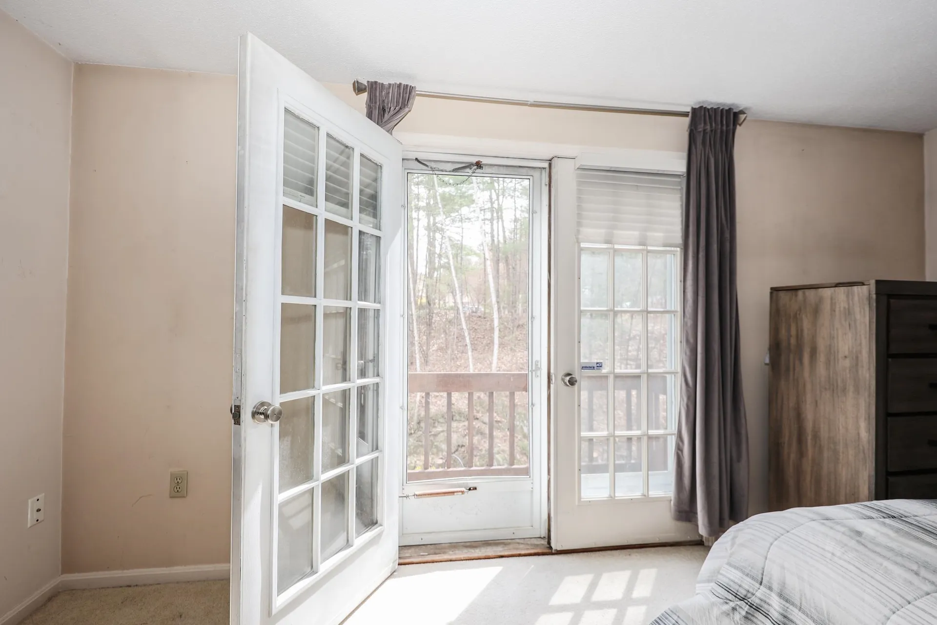 38 Winterwood Drive Londonderry NH 03053
