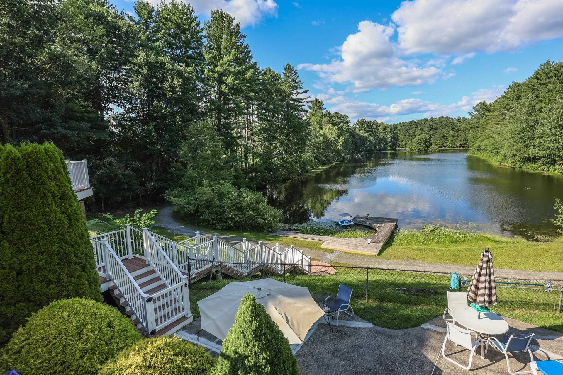 38 Winterwood Drive Londonderry NH 03053