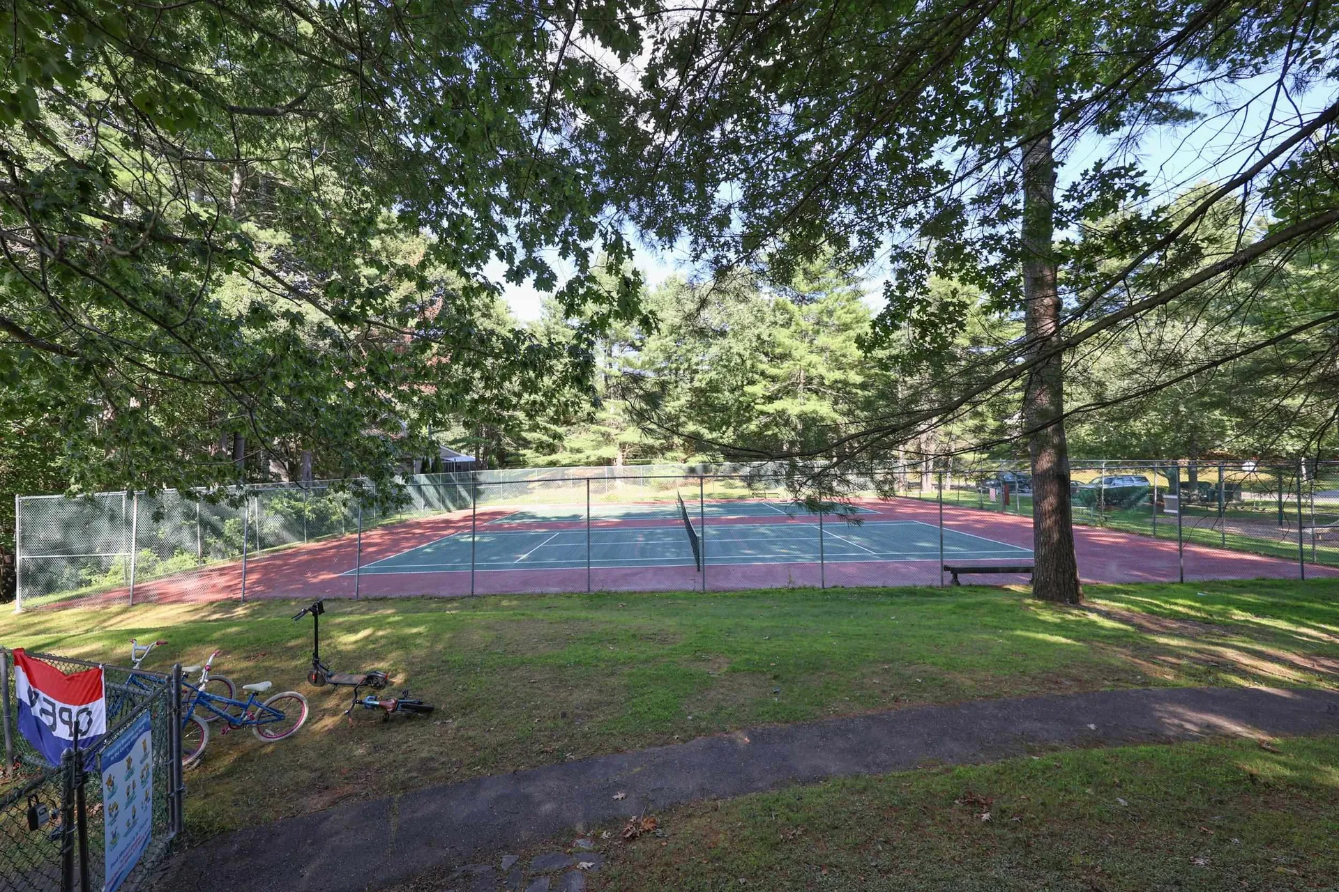 38 Winterwood Drive Londonderry NH 03053