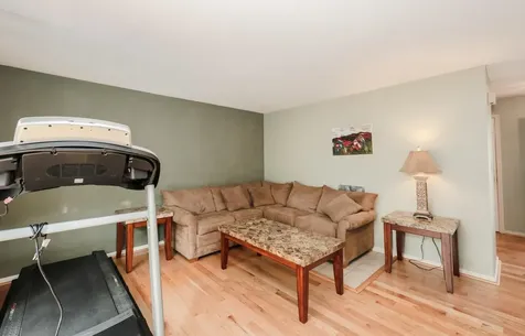 38 Winterwood Drive Londonderry NH 03053