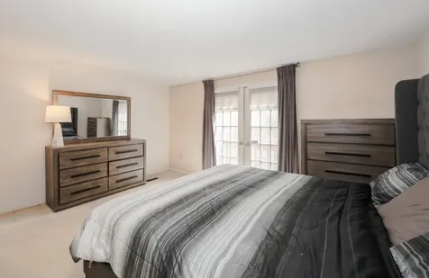 38 Winterwood Drive Londonderry NH 03053