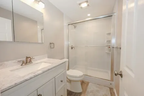 38 Winterwood Drive Londonderry NH 03053