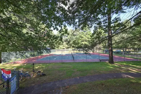 38 Winterwood Drive Londonderry NH 03053