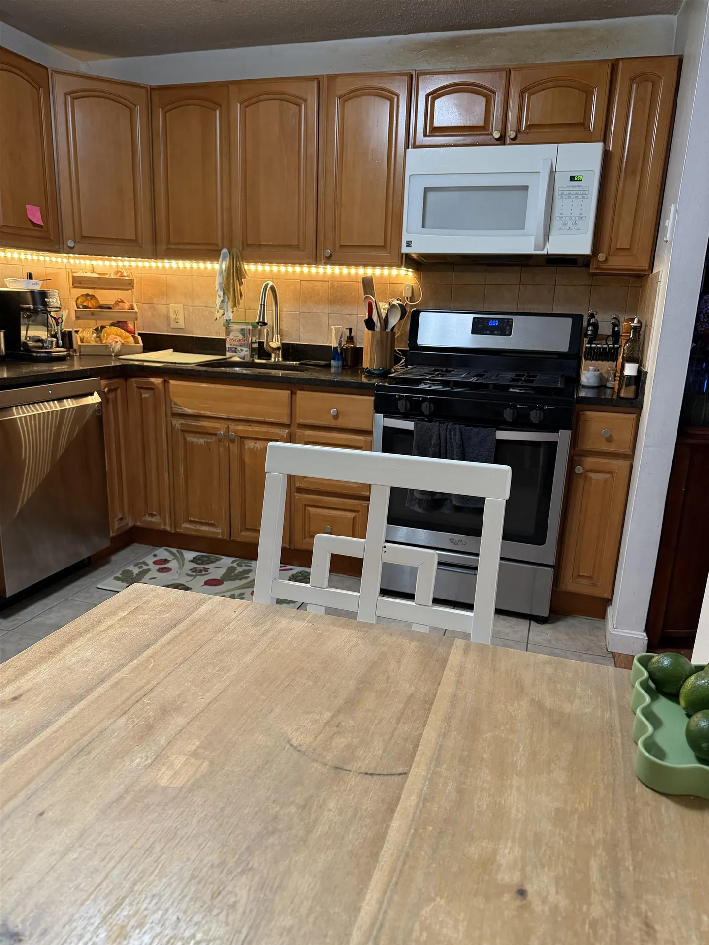 3 Lancelot Court Salem NH 03079