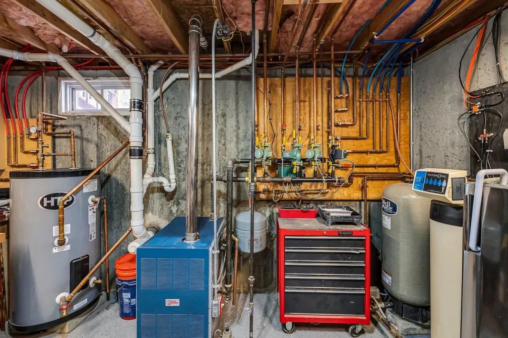 1160 Fowler Road Whitingham VT 05361
