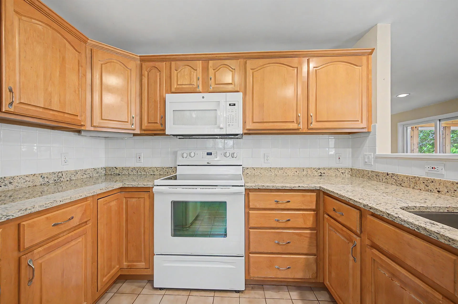 32 Cricenti Lane New London NH 03257