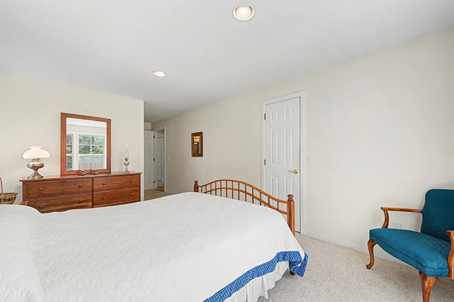 32 Cricenti Lane New London NH 03257