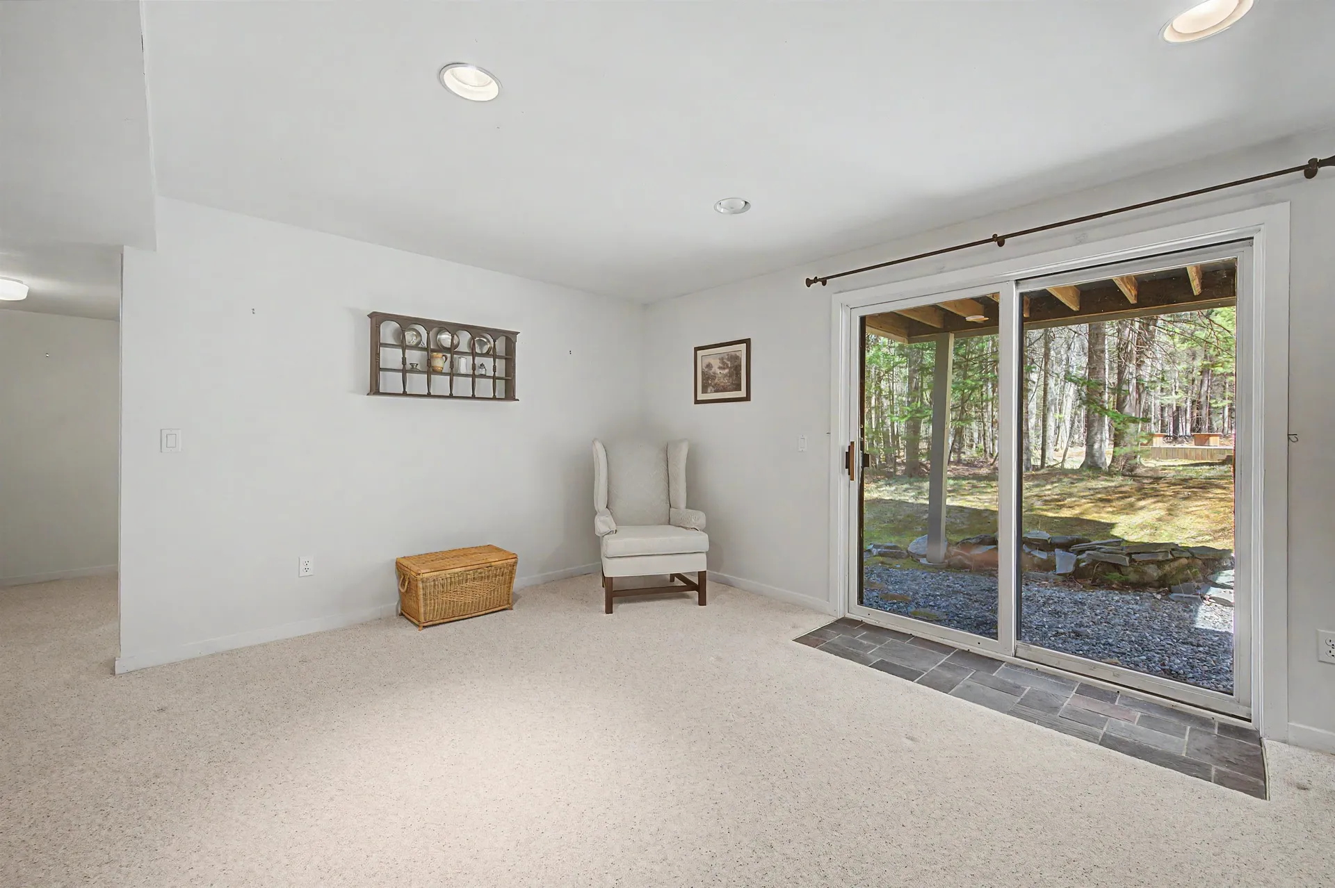 32 Cricenti Lane New London NH 03257