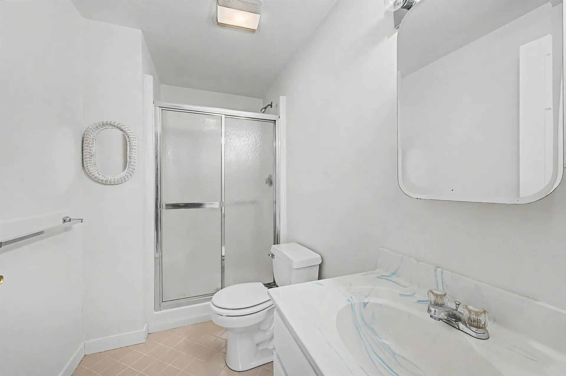 32 Cricenti Lane New London NH 03257
